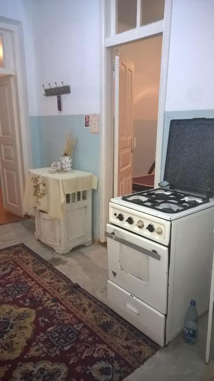 Ojakh 迪利然 外观 照片